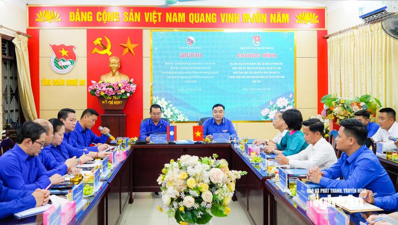 Quang cảnh buổi tọa đàm.