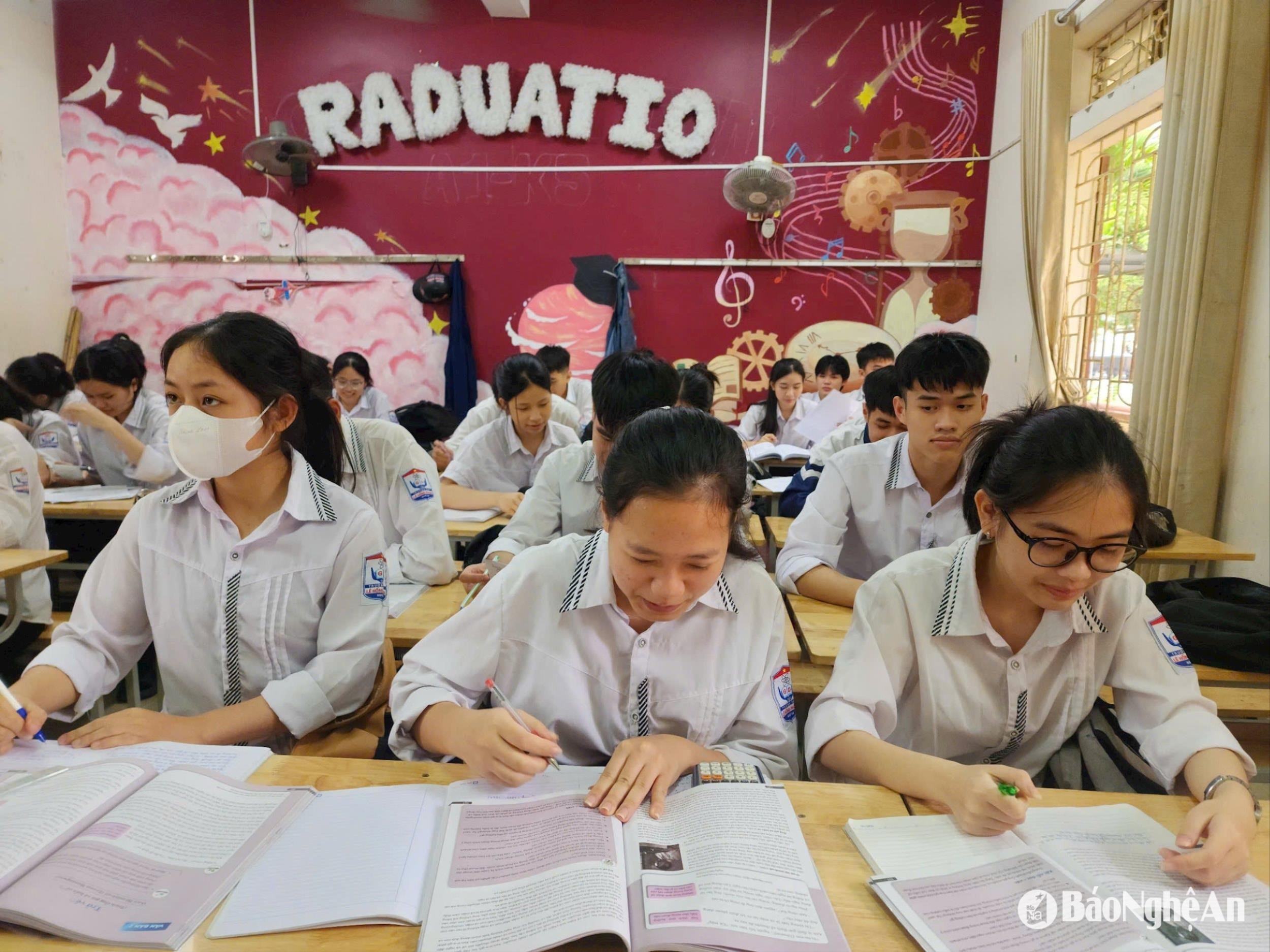 bna_anh-my-ha-4-c6adb47d3c18a3b199336ef6111b2639.jpg