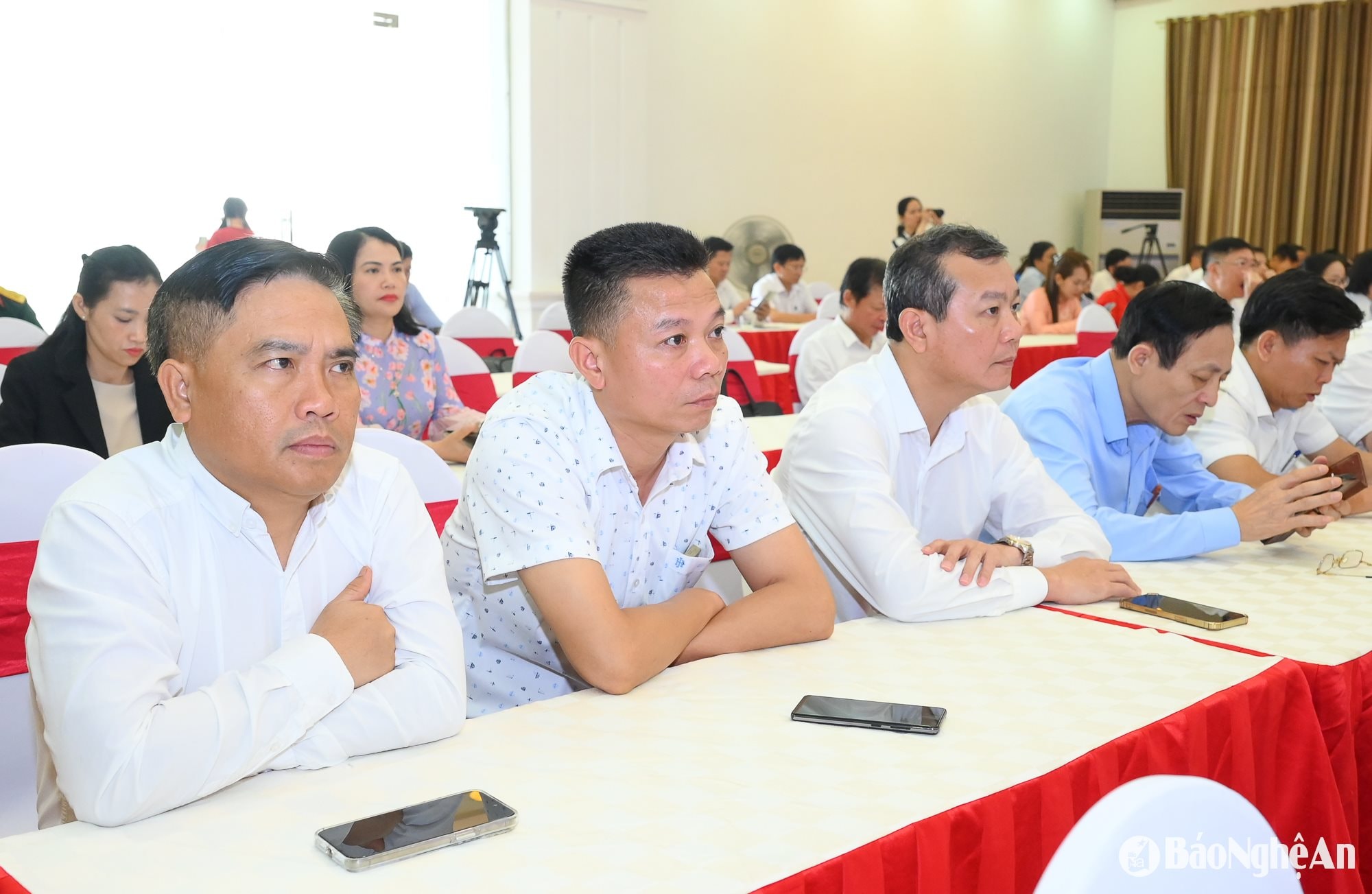 Nghị quyết 05-11