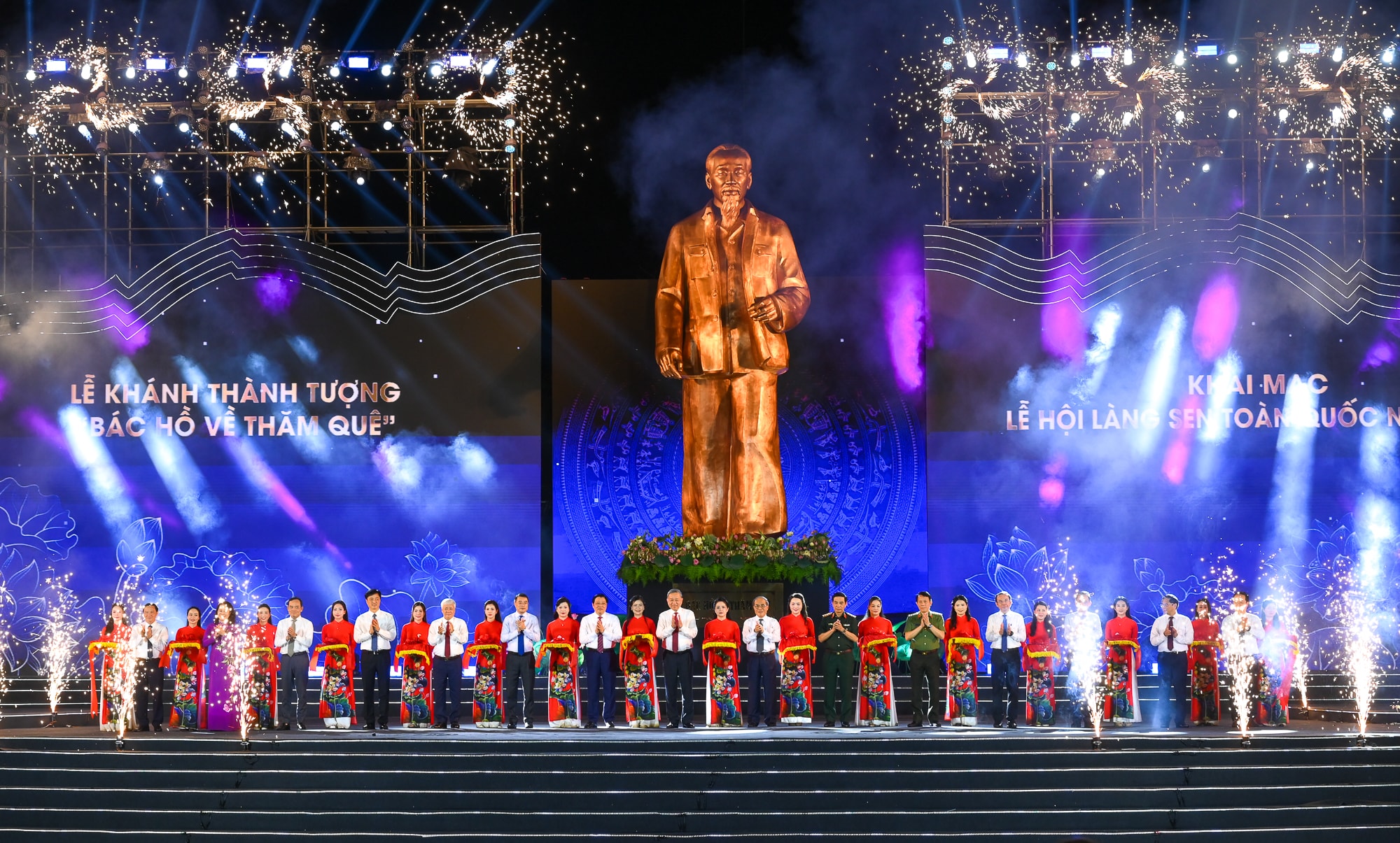Tổng Bí thư LV với Nghệ An-110