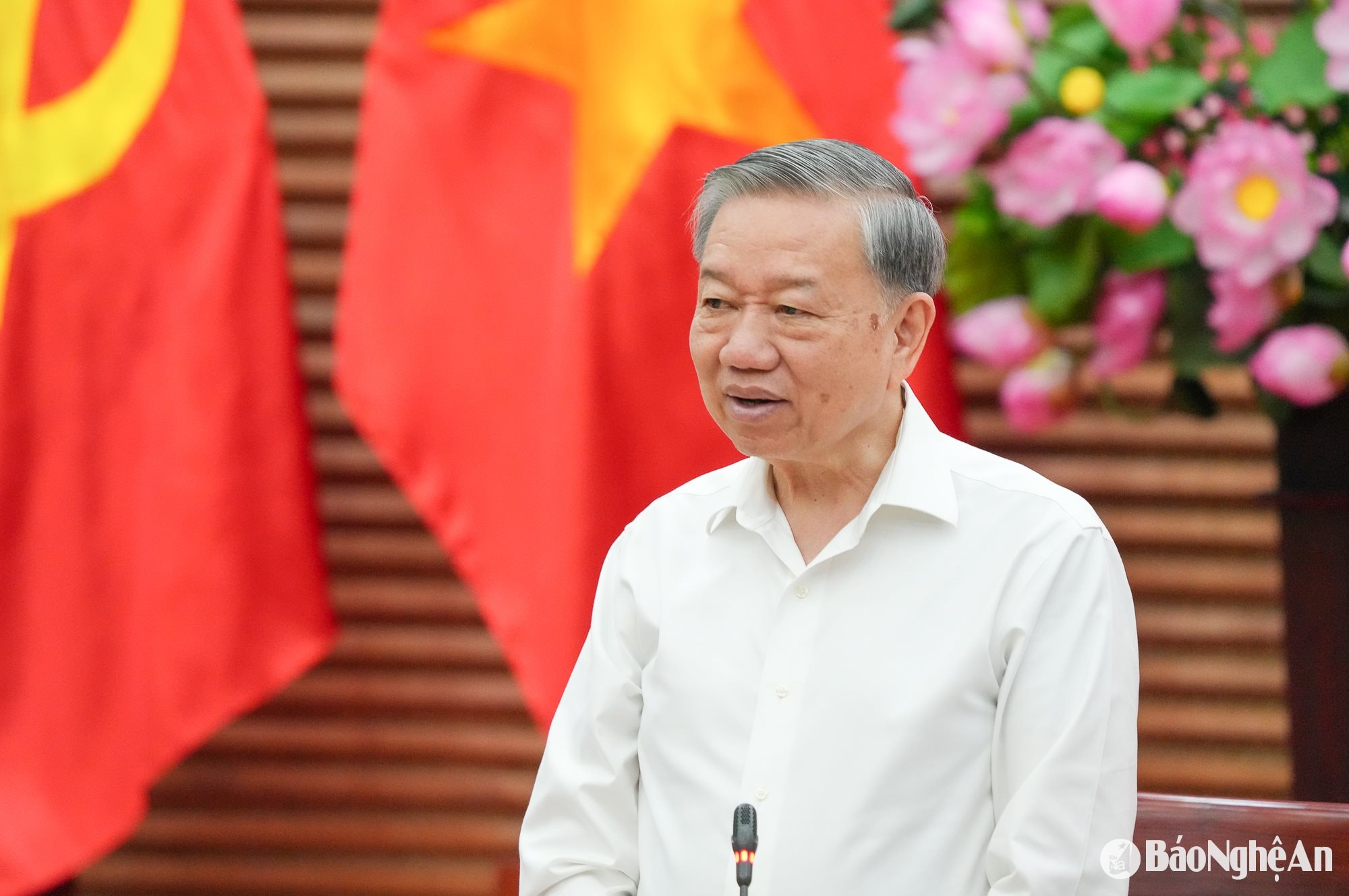 Tổng Bí thư LV với Nghệ An-9